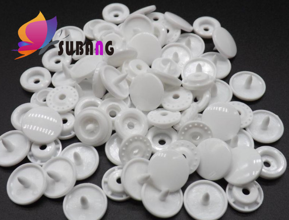 樹脂塑料泛黃，用樹脂增白劑可以嗎