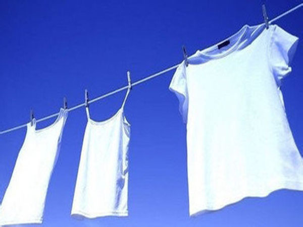 白色衣服里添加熒光增白劑對人體有危害嗎？